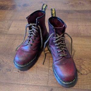 Dr. Martens Boots Womens Shoe Size 7.5